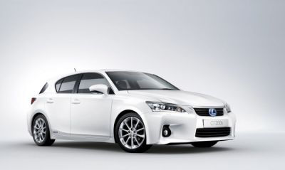 Lexus_CT_200h_02.jpg