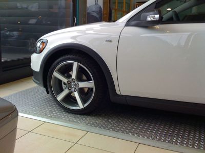 sd6showroom2.jpg