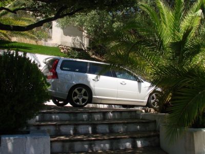v70.jpg