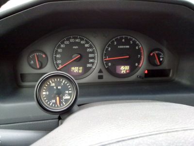 22122009380med.jpg