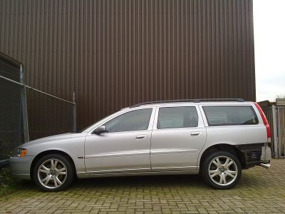 V70XCAWD.jpg